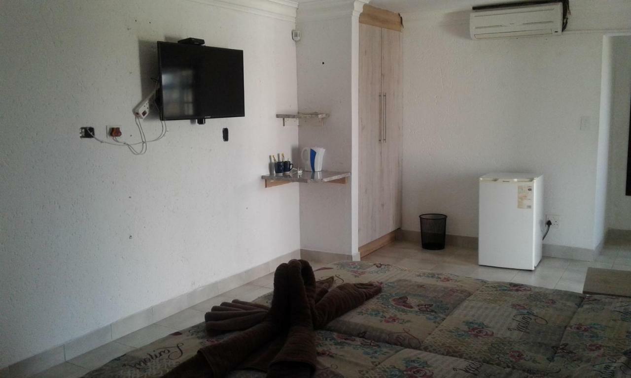 Elegant Guest House Malelane Malalane Dış mekan fotoğraf